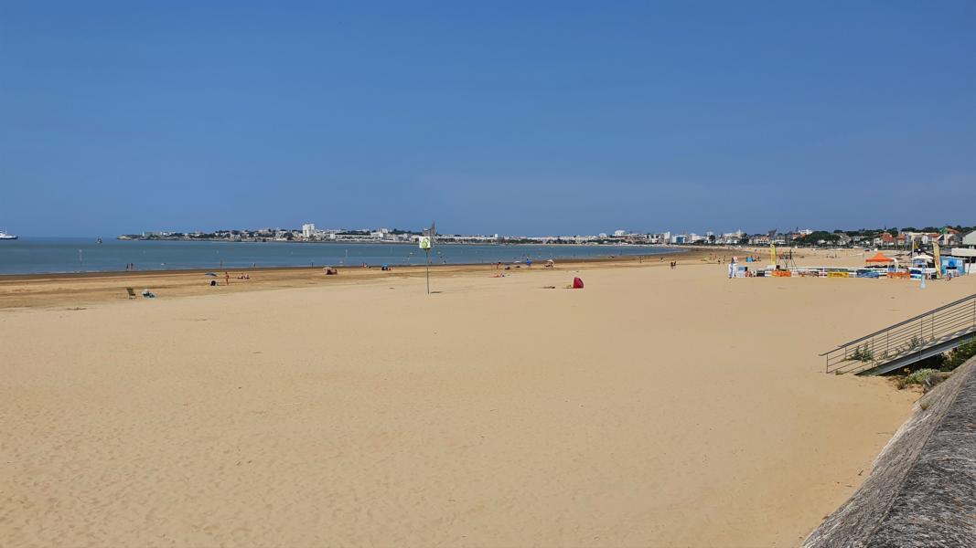 Strand bei Rayon