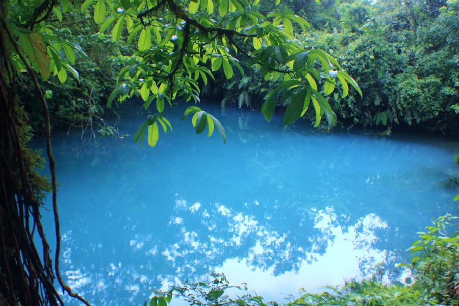 Blau und Grün, welche Farbharmonie in diesem Juwel Costa Ricas.
