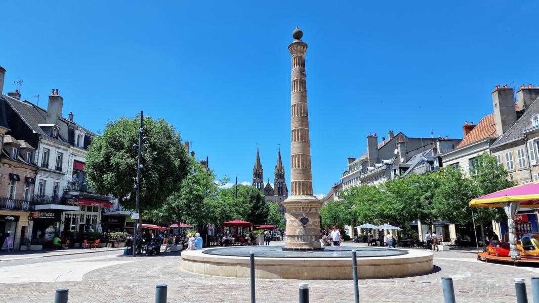 Moulins