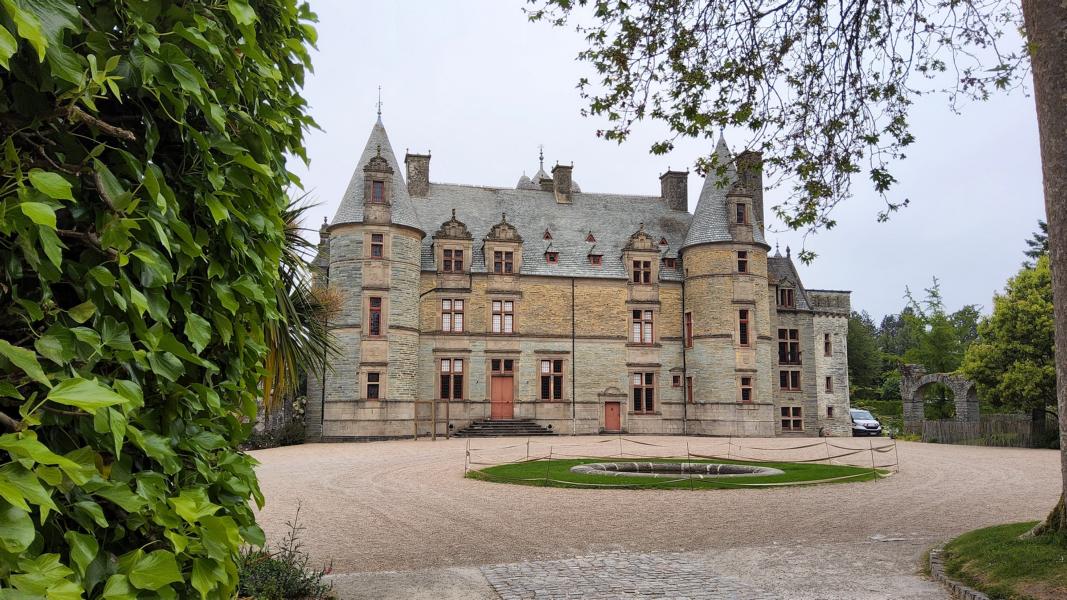 Schloss Les Ravalet