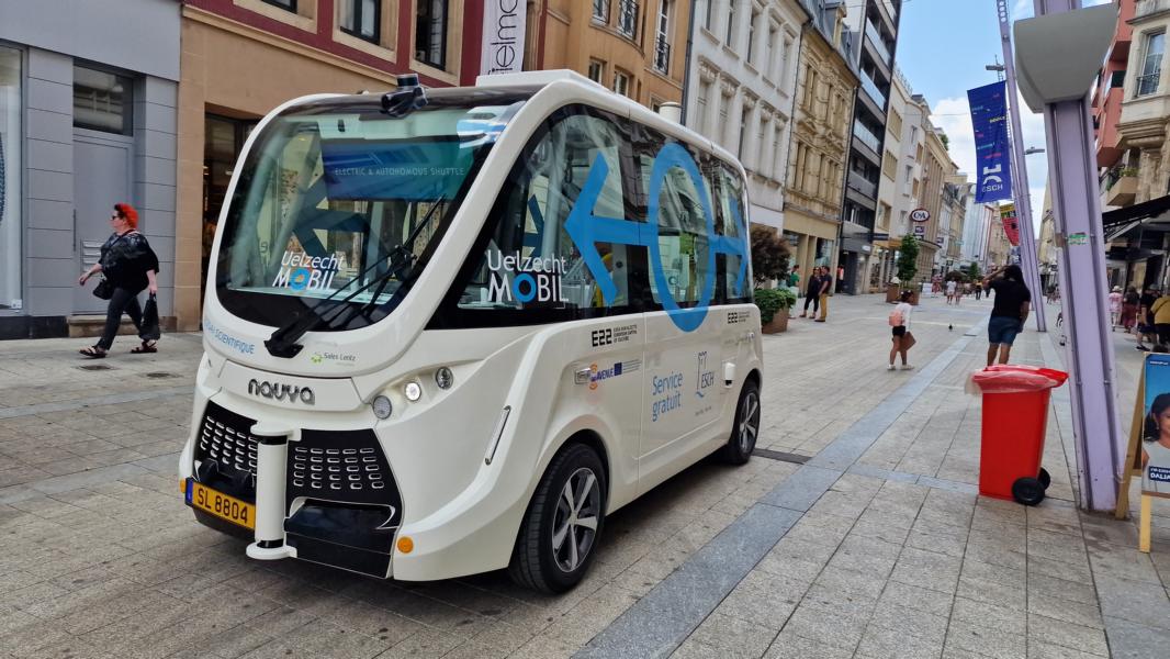 Autonomes Fahren mit öffentl. Verkehrsmittel in Etsch