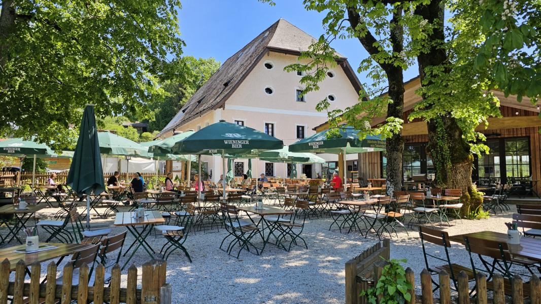Biergarten am Kloster Höglwörth