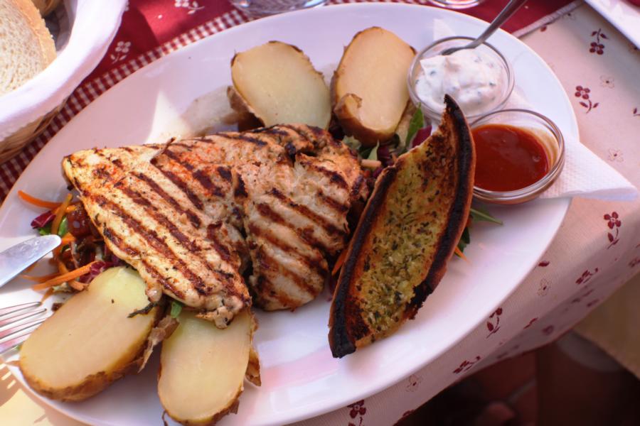 Dieses Essen verspeiste meine Frau.
