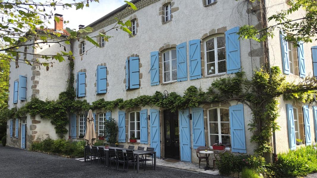 Gutshaus, das Patricia und Ludo verwalten