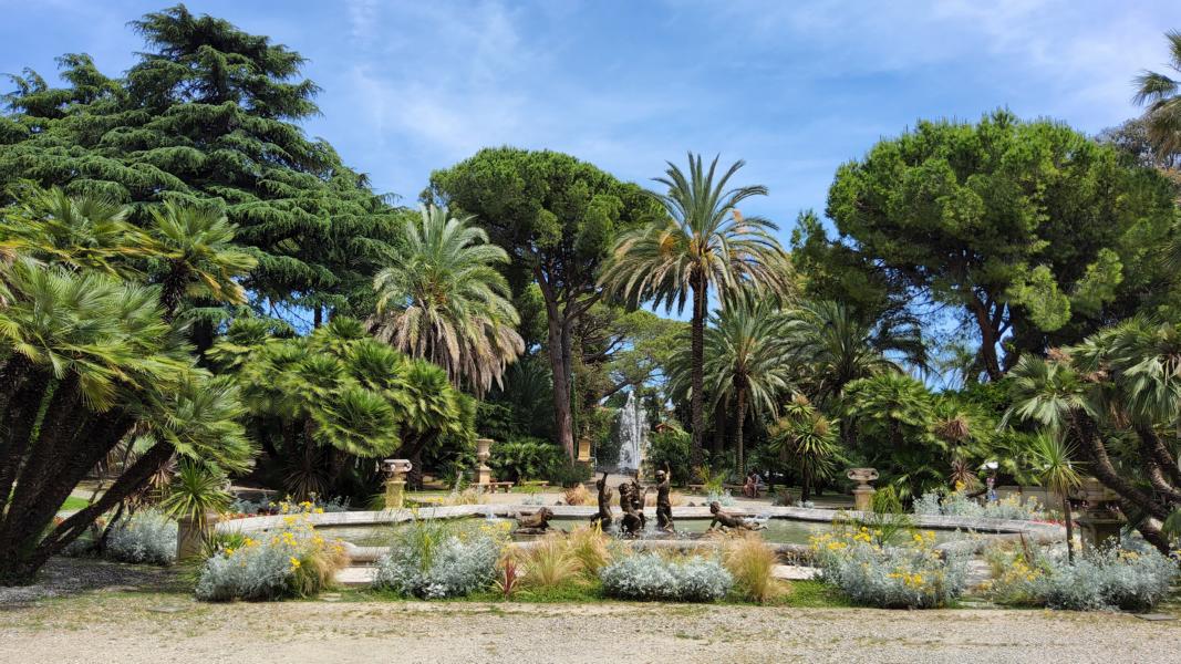 Wasserspiele im Park Jiardini Nobel