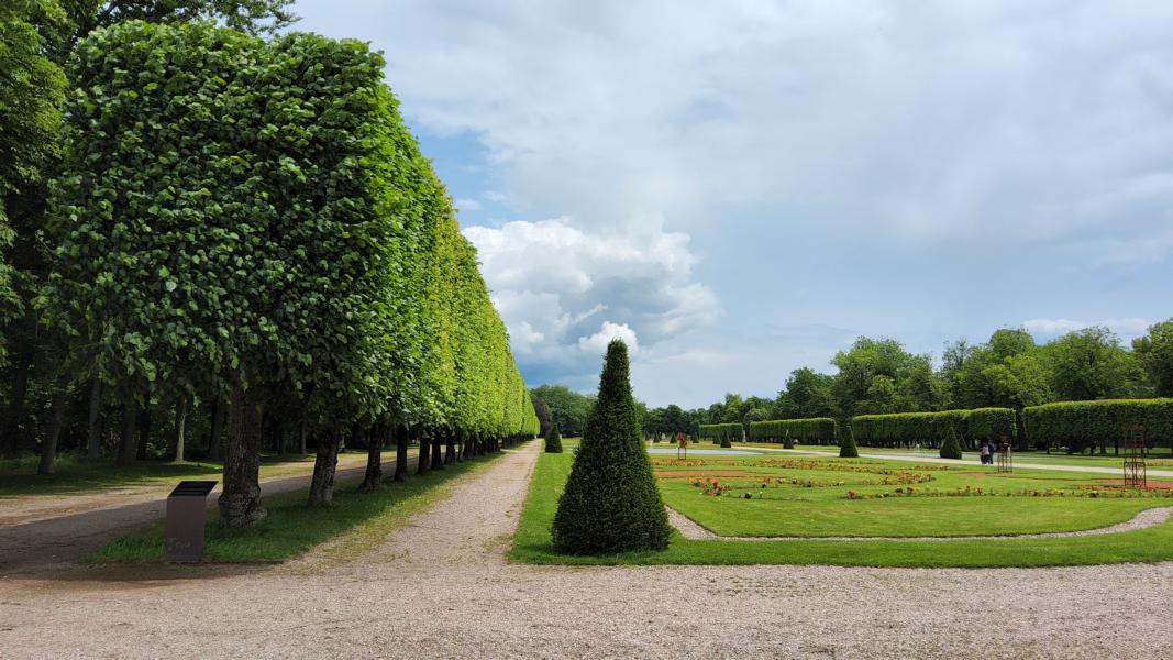 Rundgang durch die Parkanlagen des Chateau Luneville
