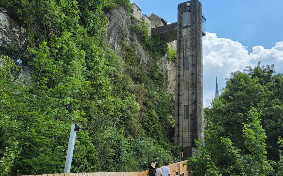 Aufzug zu den Rheinfällen
