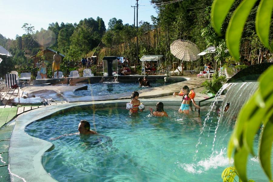 Moor- und Thermalbad in der Nähe von Villarrica.