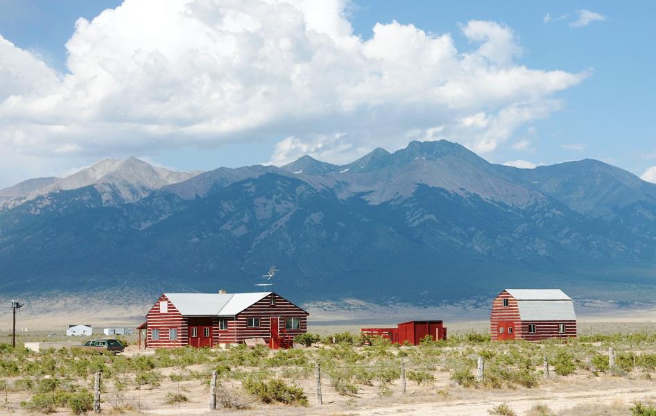 Im angrenzenden Gebiet zum Great Sand Dunes-Nationalpark siedeln ein paar Familien. Ansonsten ist die Gegend fast menschenleer.