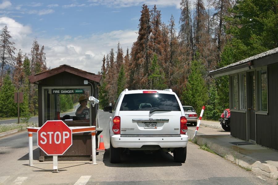 Am Parkeingang erhält man ausführliches Kartenmaterial für die Orientierung im Park.