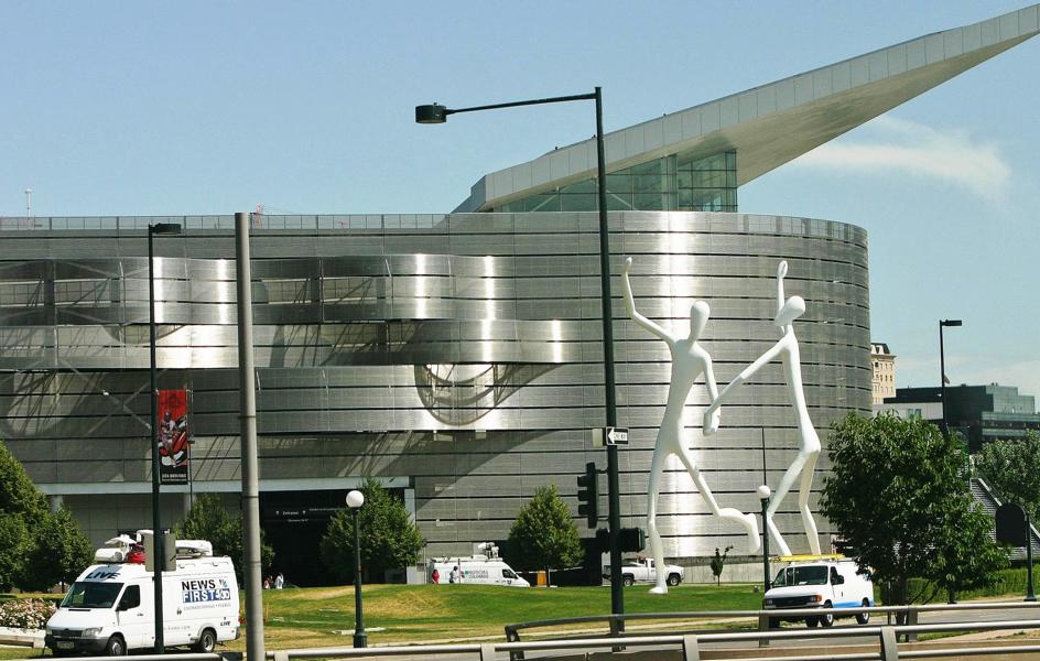 Nach einer Ruhepause begaben wir uns ins Stadtzentrum von Denver. Hier wurden moderne Baumaterialien verwendet.