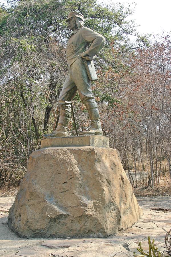 David Livingstone entdeckte im November 1855 für Europa die Victoriafälle des Sambesi.