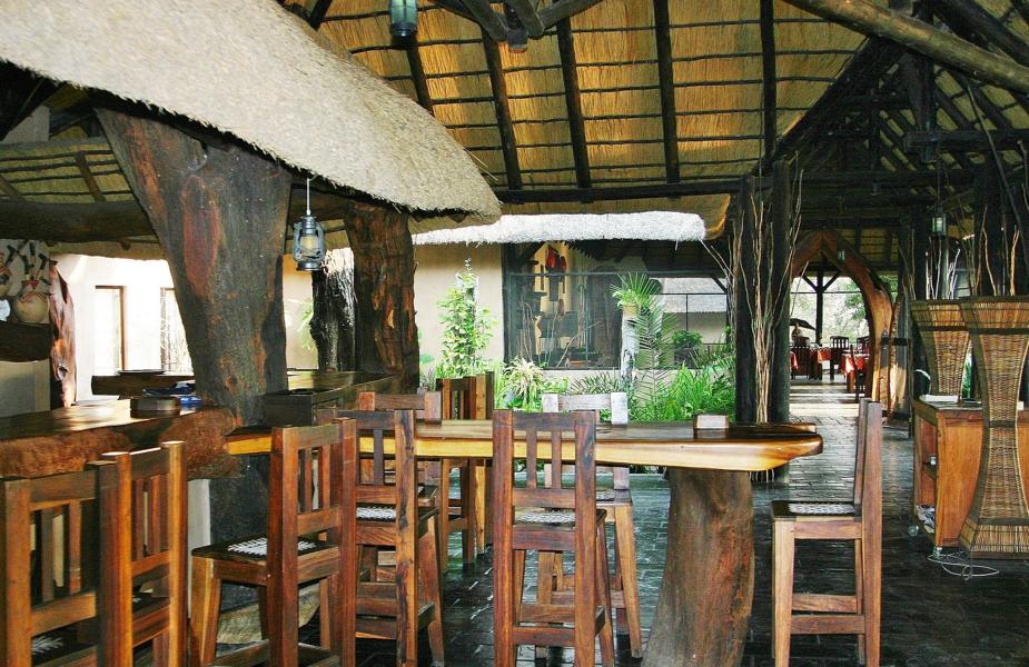 Restaurant in der Namushasha Lodge.