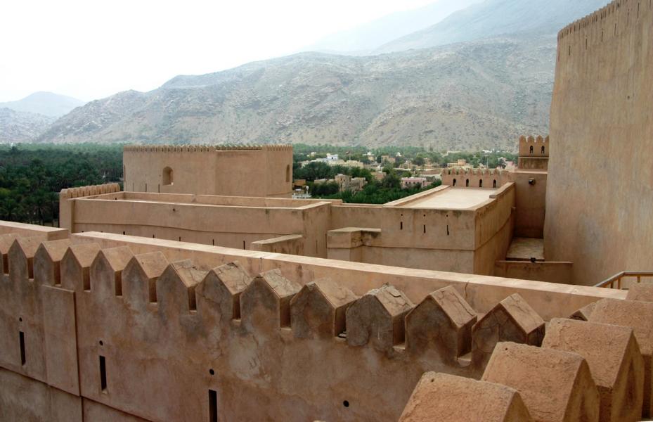 Festungsmauer der Burg Rustaq.