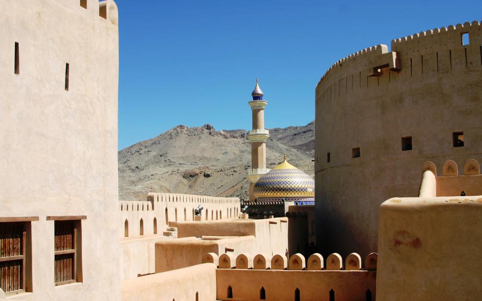 Blick aus der Festung auf die Moschee.
