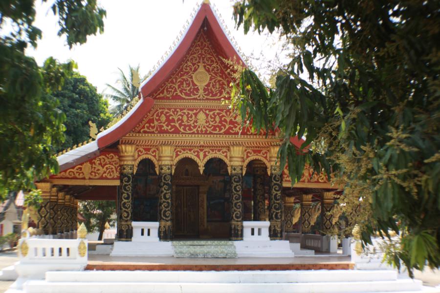 Tempel im Dorf Ban Tha Pane.