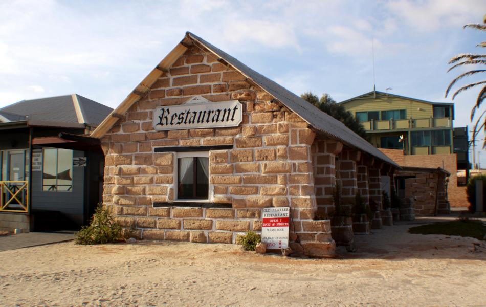 Gemütliches Restaurant in Denham, wo wir unser Abendessen reservierten.