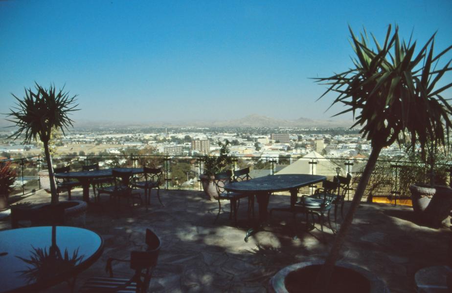 Blick auf Windhoek von der Heinitzburg.