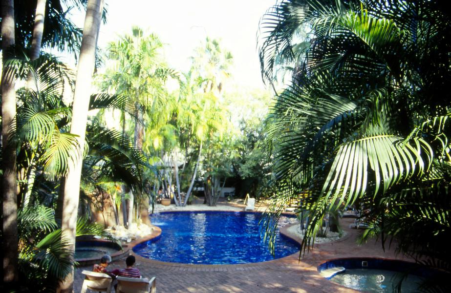 Poolanlage im Hotel.