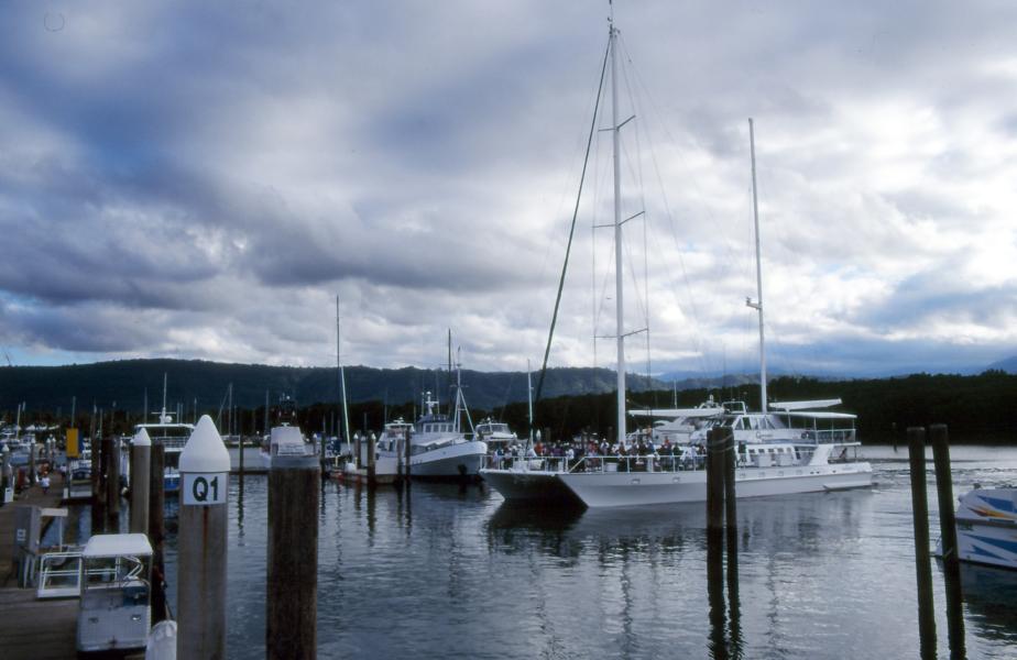 Hafen von Port Douglas.