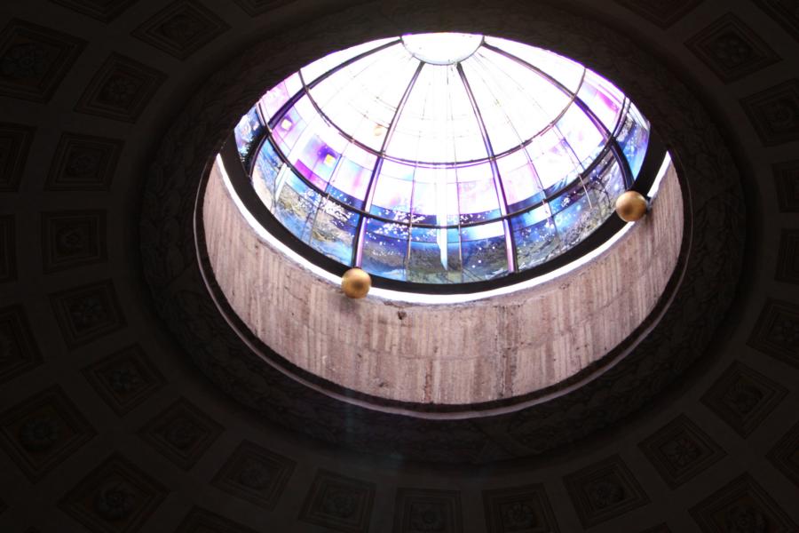 Lichtkuppel in der Basilika Santa Maria degli Angeli e dei Martiri.