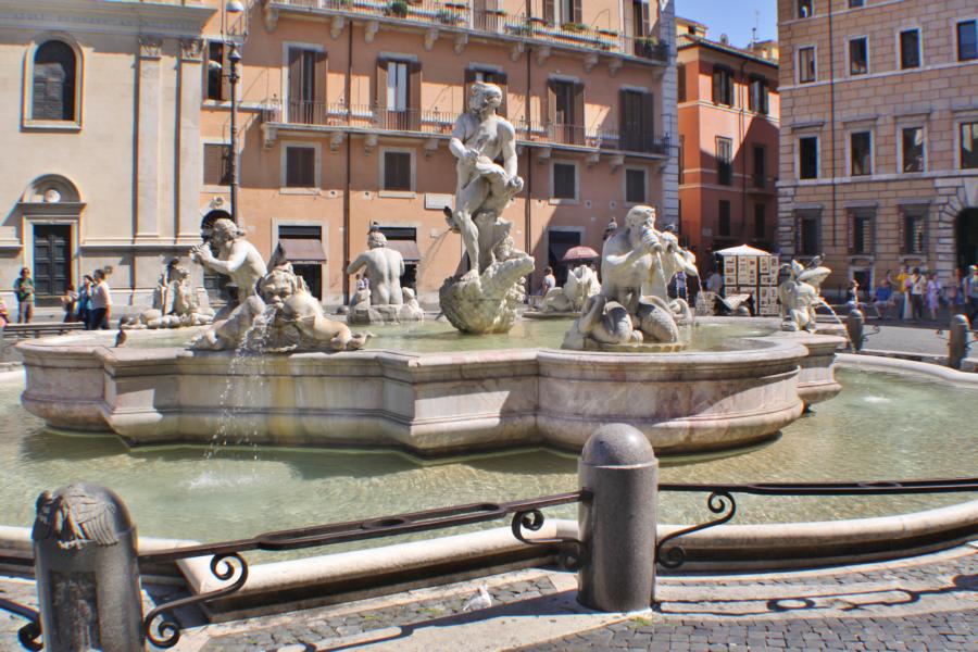 Fontana del Moro 