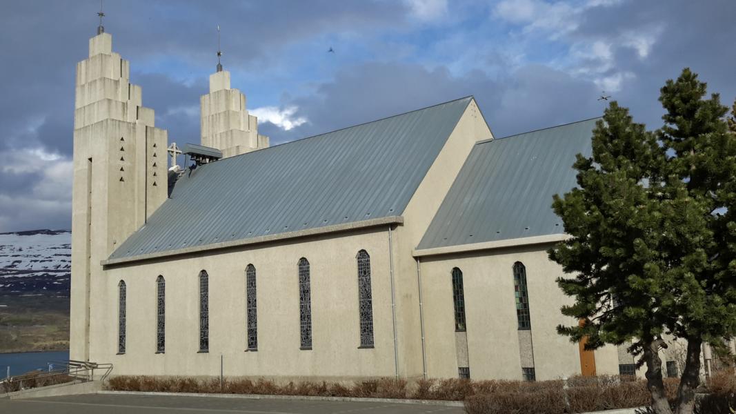 Kirche in Akureyri