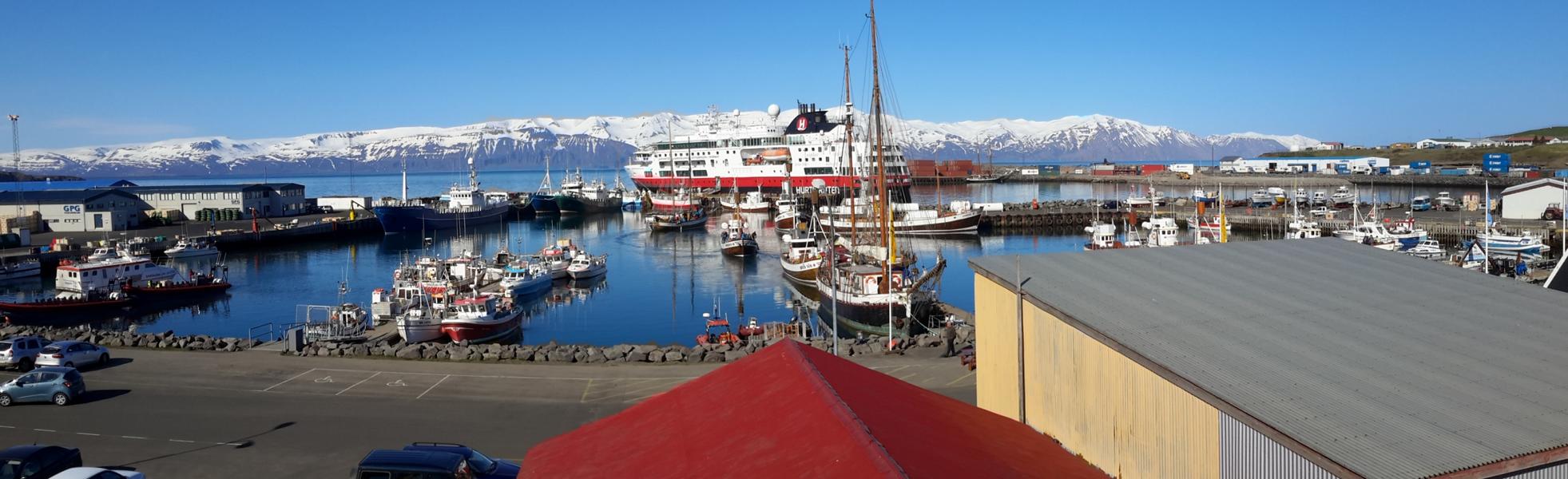 Hafen von Husavik