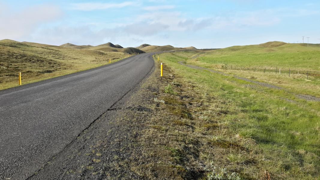 Ringstraße durch das Lavafeld Eldhraun