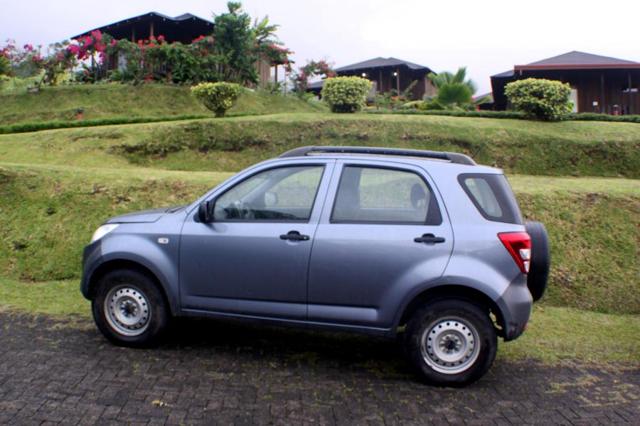 Der Daihatsu Be-Go ist ein geeignetes Auto für die Pisten in Costa Rica.