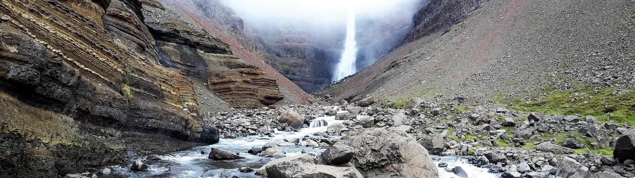 200 m vor dem Hengifoss