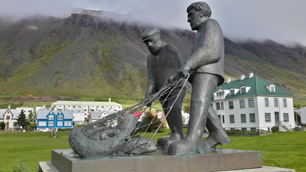 Seemannsdenkmal in Isafjördur