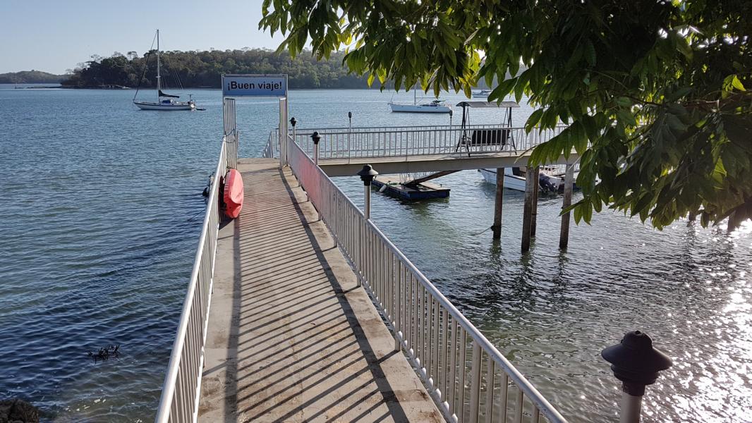 Bootsanlegestelle am Hotel Bocas del Mar