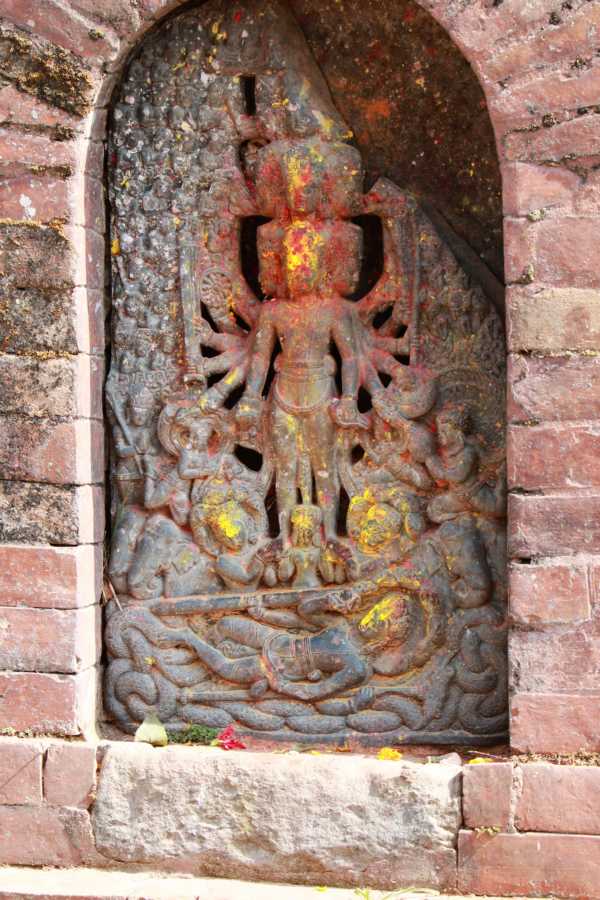 Eine meisterhafte Steinschnitzerei von Vishnu aus dem 8. Jahrhundert.