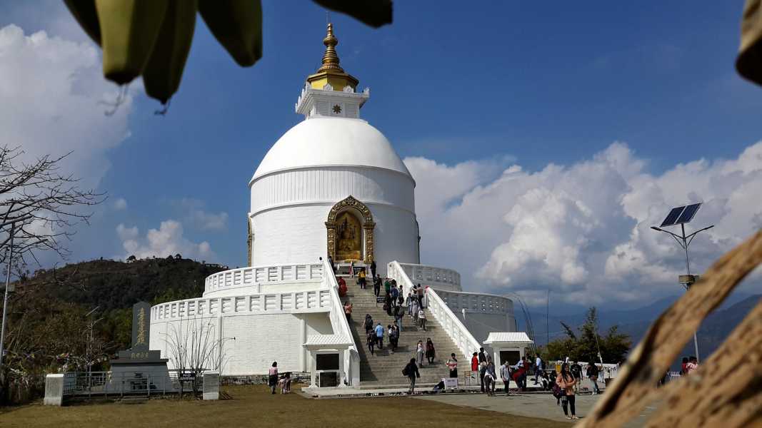 World Peace Pagoda auf dem Gebirgskamm Anadu Danda 